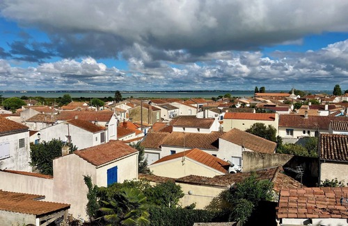 Saint-Trojan-les-Bains House | Large family home, in the heart of the village, a stone's throw from the beaches