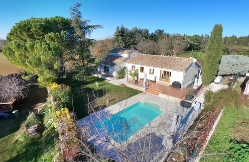 Pontes House | Large family home - PUYRICARD - swimming pool, calm, greenery.