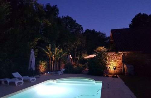 Nantheuil House | Large farmhouse with private garden