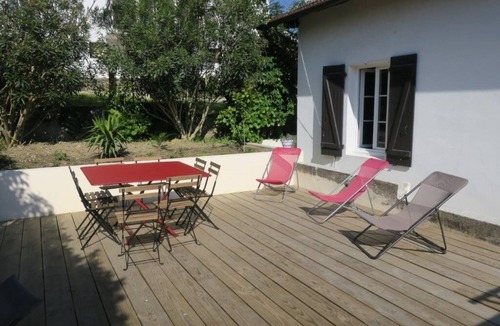 Ciboure House | Large house, center of Ciboure and near the center of Saint Jean de Luz