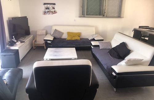 Saint-Laurent-de-Medoc House | Large house in the heart of the Medoc vineyards just 30 minutes from the ocean beaches