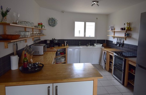 Vensac House | Large house near beach. 10 beds, 3 bathrooms. Lovely enclosed garden.