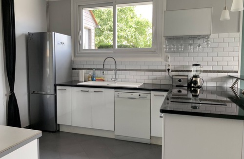 Champcevinel House | Large house with pool in Périgueux