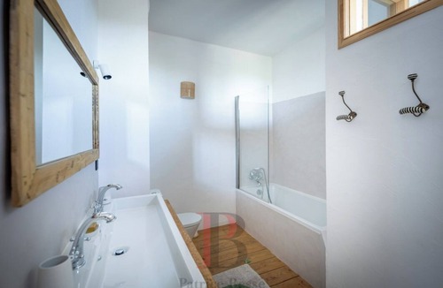 Fargues-sur-Ourbise Other | Large renovated house, ideal for a large family looking for peace and quiet.