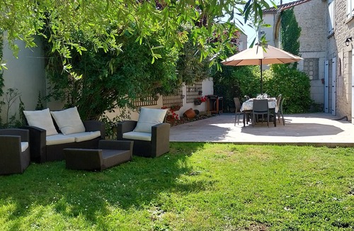 Verines House | Large renovated Charentaise near La Rochelle