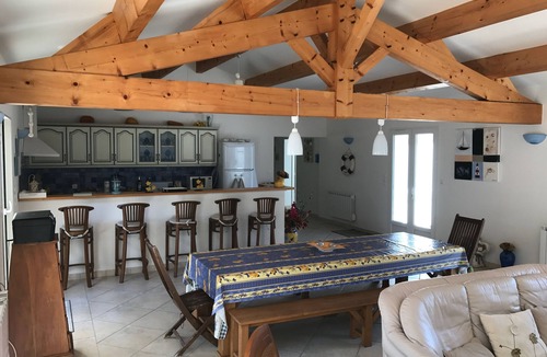 Domino House | Large summer house with swimming pool, ideal for family and friends !