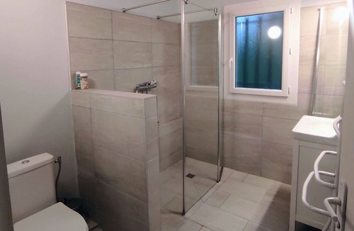 Eysines Apartment | Large T2 apartment with garden 5 minutes from the racecourse