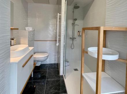 La Flotte House | Le 36 Maison d'hôtes Piscine & Spa