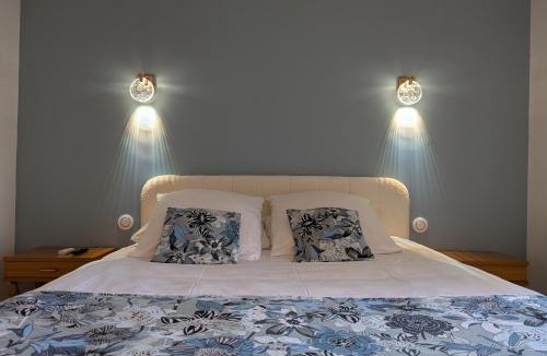 Chazelles Bed & Breakfast | Le bois des fées de Chazelles