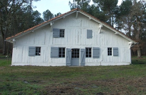 Luglon House | Le Bourrut - Luglon - Gîte