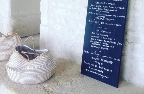 Reaux House | Le Chai - Sleeps 5 (2 Bedroom) - Stylish House With Heated Pool