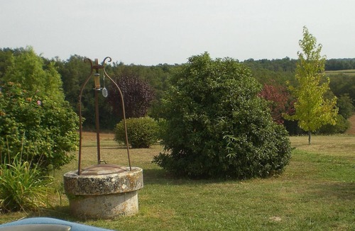 Varaignes House | Le Claud d'amour with Hot tub & swimming pool