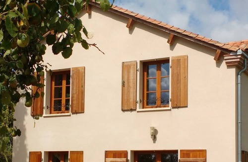 Varaignes House | Le Claud d'amour with Hot tub & swimming pool