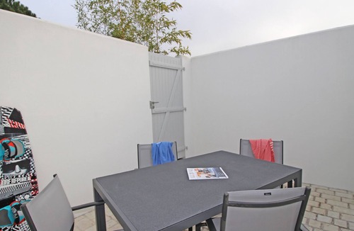 La Flotte House | Le Clos des Flots, The Fleet - House "L'Océan" - 2 bedrooms, private patio