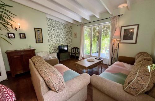 Le Vigeant House | Le Coin Caché