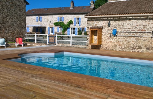Saint-Amand-Magnazeix House | Le Gîte D'au, Piscine, Spa, Étang de Pêche Privé