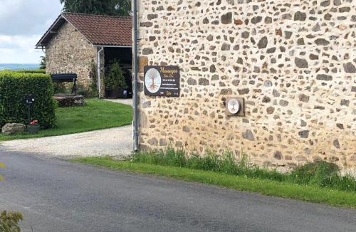 Charente House | Le gîte de Lou - Piscine privative et massages Bien-être