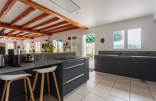 Urrugne House | LE GARCIA quiet villa with mountain views