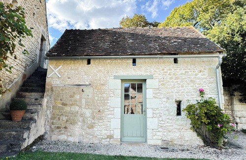 Availles-en-Chatellerault House | Le Logis des Vignes at Chateau de la Tour d'Oyré
