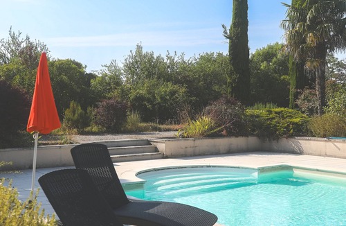 Cherval House | « Le Logis 1729 » au Domaine de La Guide