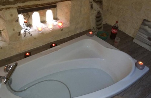 Vaux-Rouillac House | Le Logis du Marquis, converted barn in the countryside