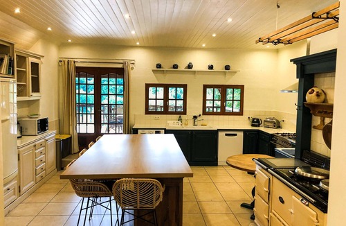 Larzac House | Le Manoir - sleeps 12 guests in 5 bedrooms