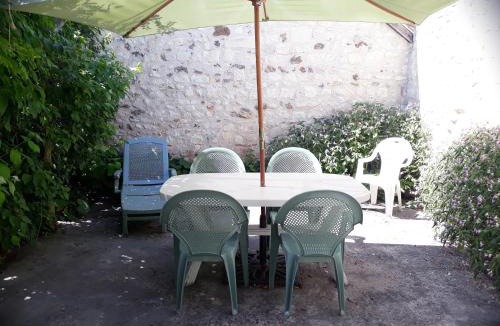 Coussay-les-Bois House | Le Misteflore
