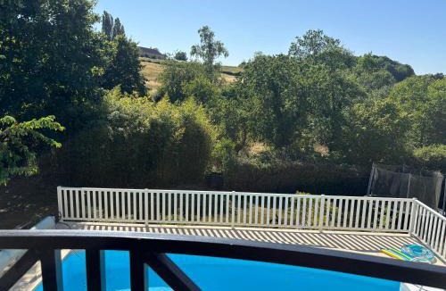 La Celle-sous-Gouzon House | Le Mondementais - Gîte en Champagne avec piscine