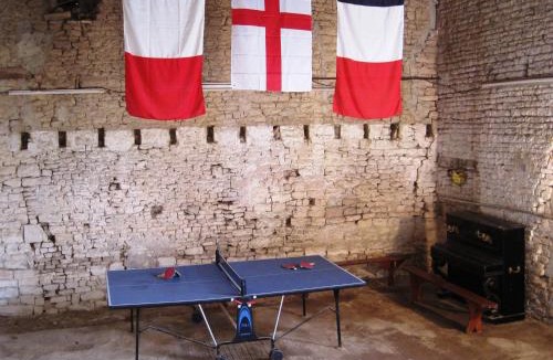 Crezieres House | Le Noisetier at Les Hiboux Gites