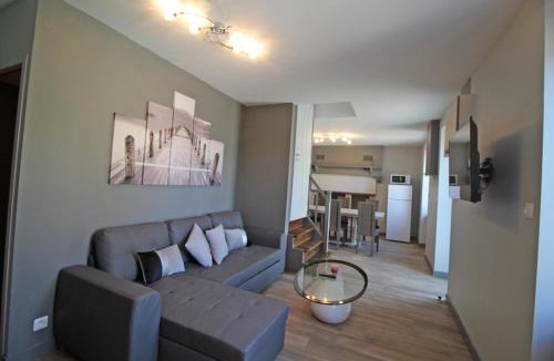 Magnac-Bourg House | Le paradis de caux