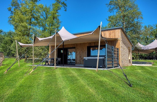 Sarlat-la-Caneda Ski Chalet | Le Pech Eternel : Lodge SPA des Tilleuls