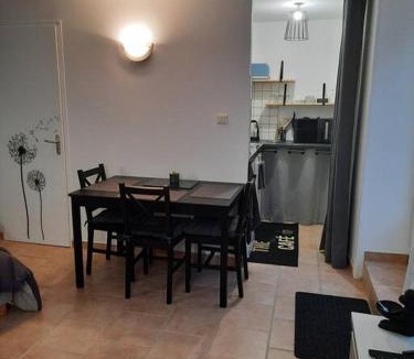 Cerizay Apartment | le petit cocon