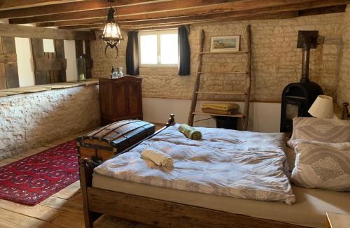 Chassiecq Bed & Breakfast | Le petit Permadise