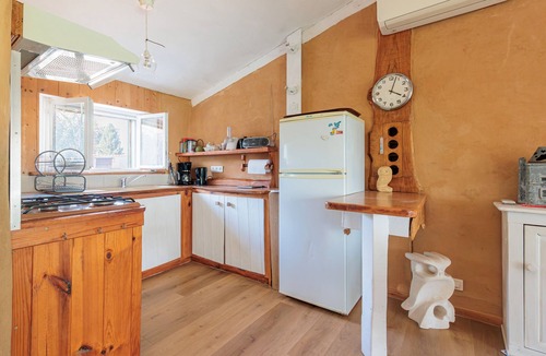 Estibeaux House | Le Pied à Terre – Cosy Holiday Home with Pool and Pyrenees View in Estibeaux