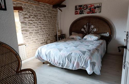Champigny en Rochereau House | Le Pigeonnier Champignois