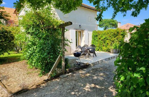 Ronsenac House | Le Pigeonnier