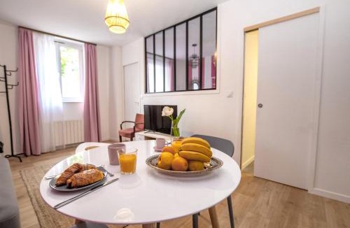 North district Apartment | Le Rose Bonbon