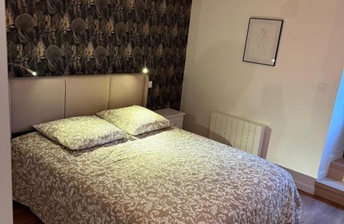 Saint-Laurent-sur-Gorre Apartment | Le Saint Laurent apartment