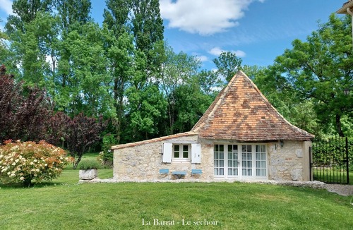 Monmarves House | Le Séchoir, Cottage of 75 m2 for 2 people with swimming pool, large park