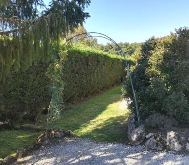 Saint-Andre-de-Cubzac Bed & Breakfast | Le ti'Roussat