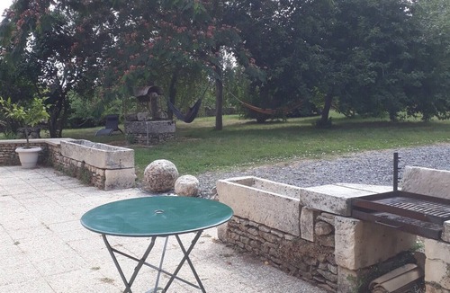 Xaintray House | LE VERGER bucolic gîte, haven of peace between Puy du Fou and Futuroscope 6/8 pers