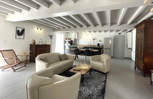 Meritein House | LENDRE - MERITEIN - Gîte
