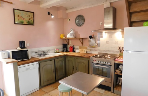 La Chapelle-Faucher House | Les Abeilles – Holiday home with private pool in the heart of Périgord Vert