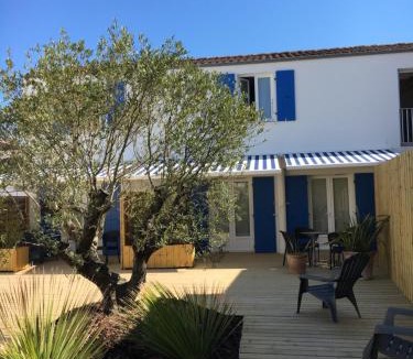 Boyardville Hotel | Les Bains Boyardville - Hôtel et Restaurant