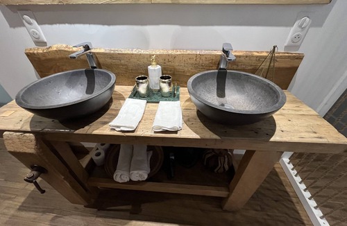 Verteuil-sur-Charente Bed & Breakfast | Les Bruyères