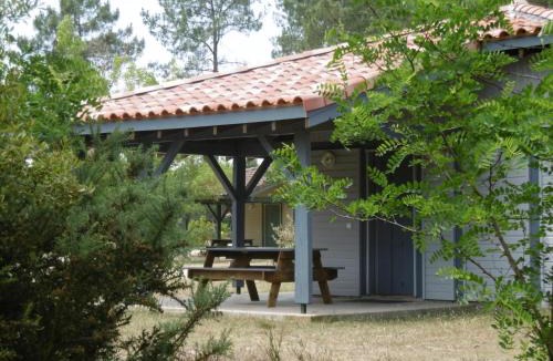 Brocas House | Les bruyeres