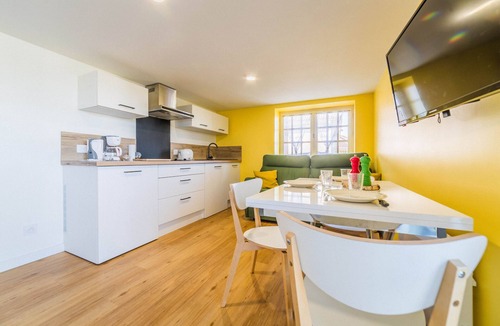 Brive-la-Gaillarde Apartment | Les chèvrefeuilles - Appartement en résidence