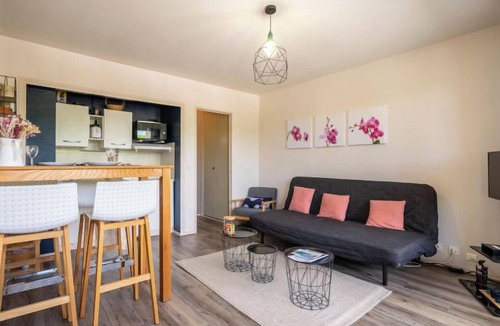 La Palmyre Apartment | Les Ecureuils by Interhome