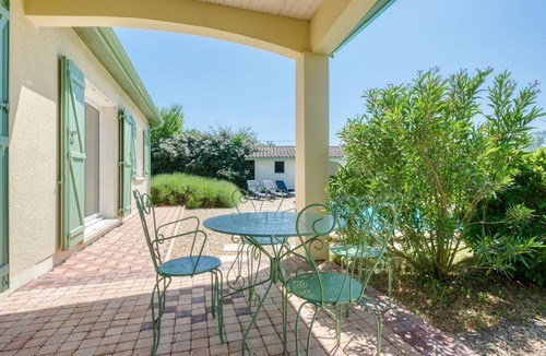 Saint-Germain-dEsteuil House | Les Lavandiers by Interhome