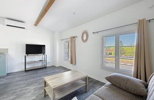 Anglade Apartment | Les Magnolias - Charme et Confort au cœur du Blayais
